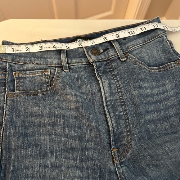 Express Super High Rise Jeans Size 4R - Picture 12 of 15